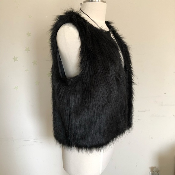 Massimo Faux fur black vest - Picture 7 of 14